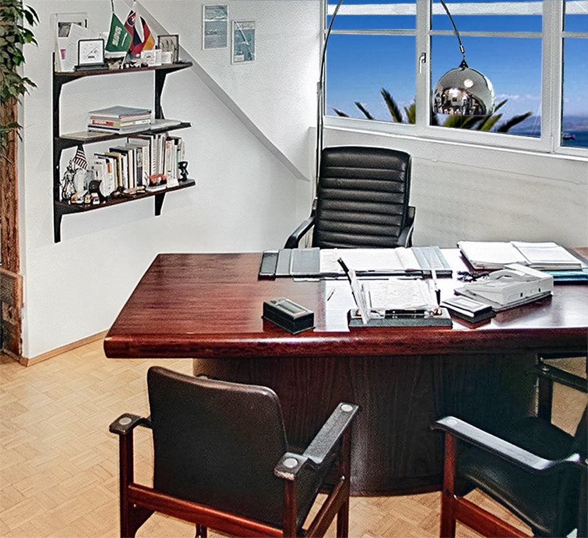 DYRLUND_Skyline_Rosewood_Executive_Office_Suite,_Denmark,_1970s