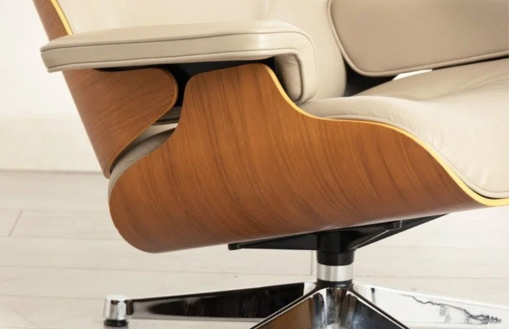 Charles_&_Ray_Eames_EA670_Lounge_Chair_for_Vitra_in_Cream_Leather_and_Chestnut_Plywood