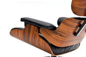 Early_Eames_Lounge_Chair_in_Brazilian_Rosewood_and_Black_Leather_by_Herman_Miller,_1960s