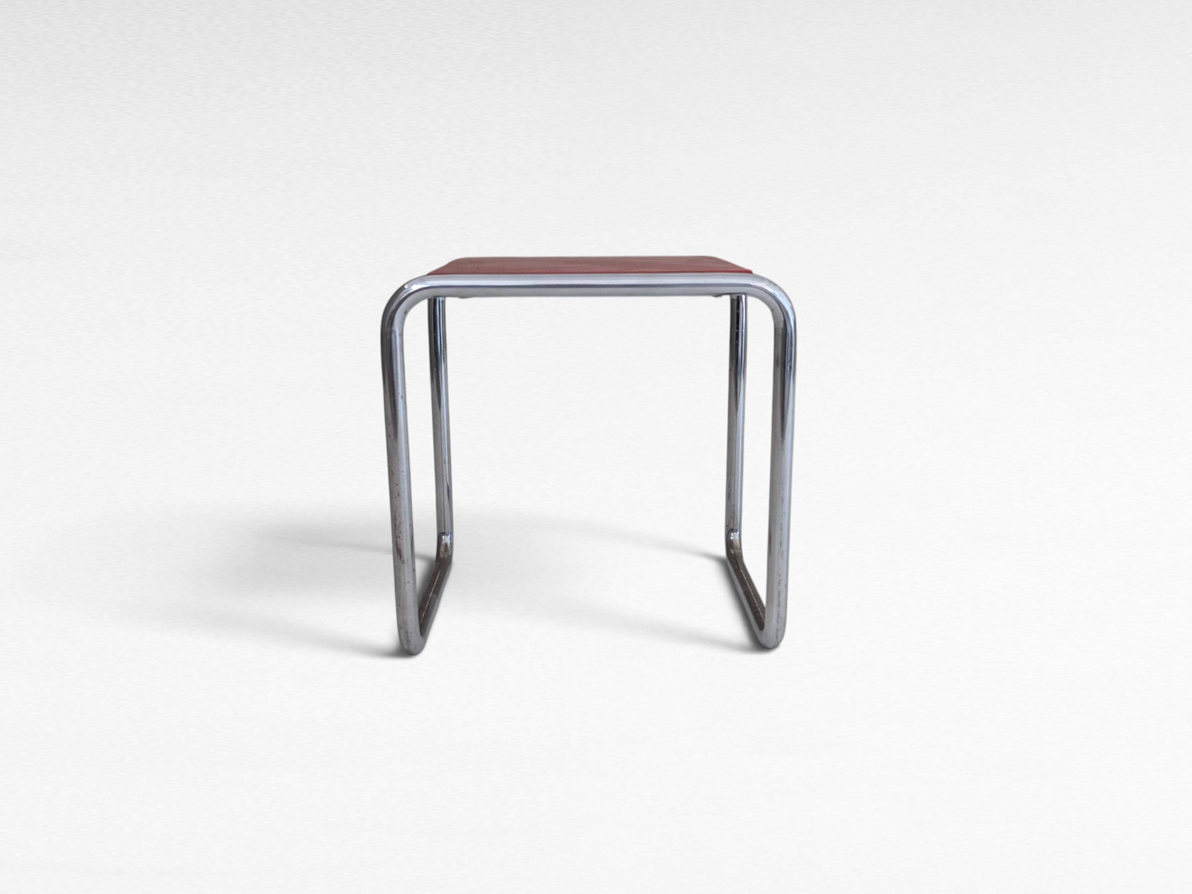 Early_B_9_Bauhaus_canteen_stool_by_Marcel_Breuer,_1930s