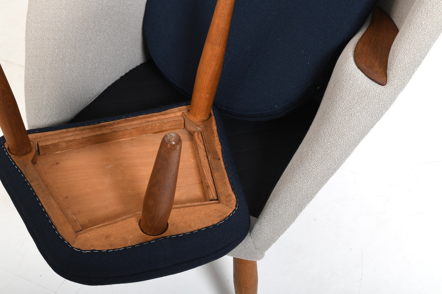 Early_ODA_Lounge_Chair_by_Arnold_Madsen_1950s_/_New_Upholstered