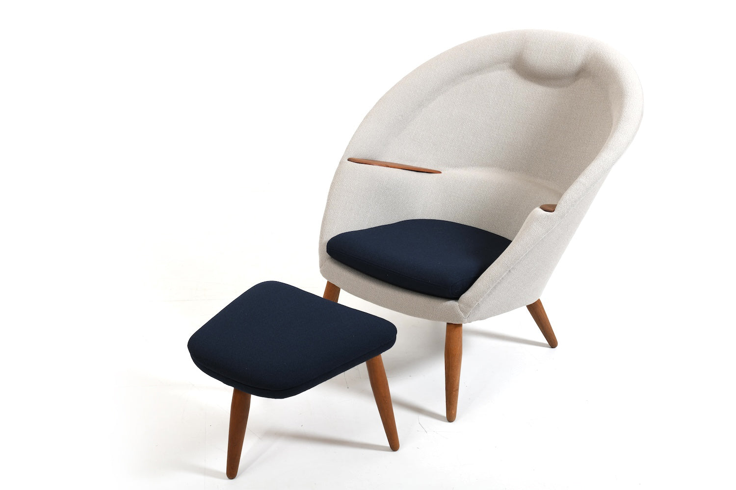 Early_ODA_Lounge_Chair_by_Arnold_Madsen_1950s_/_New_Upholstered