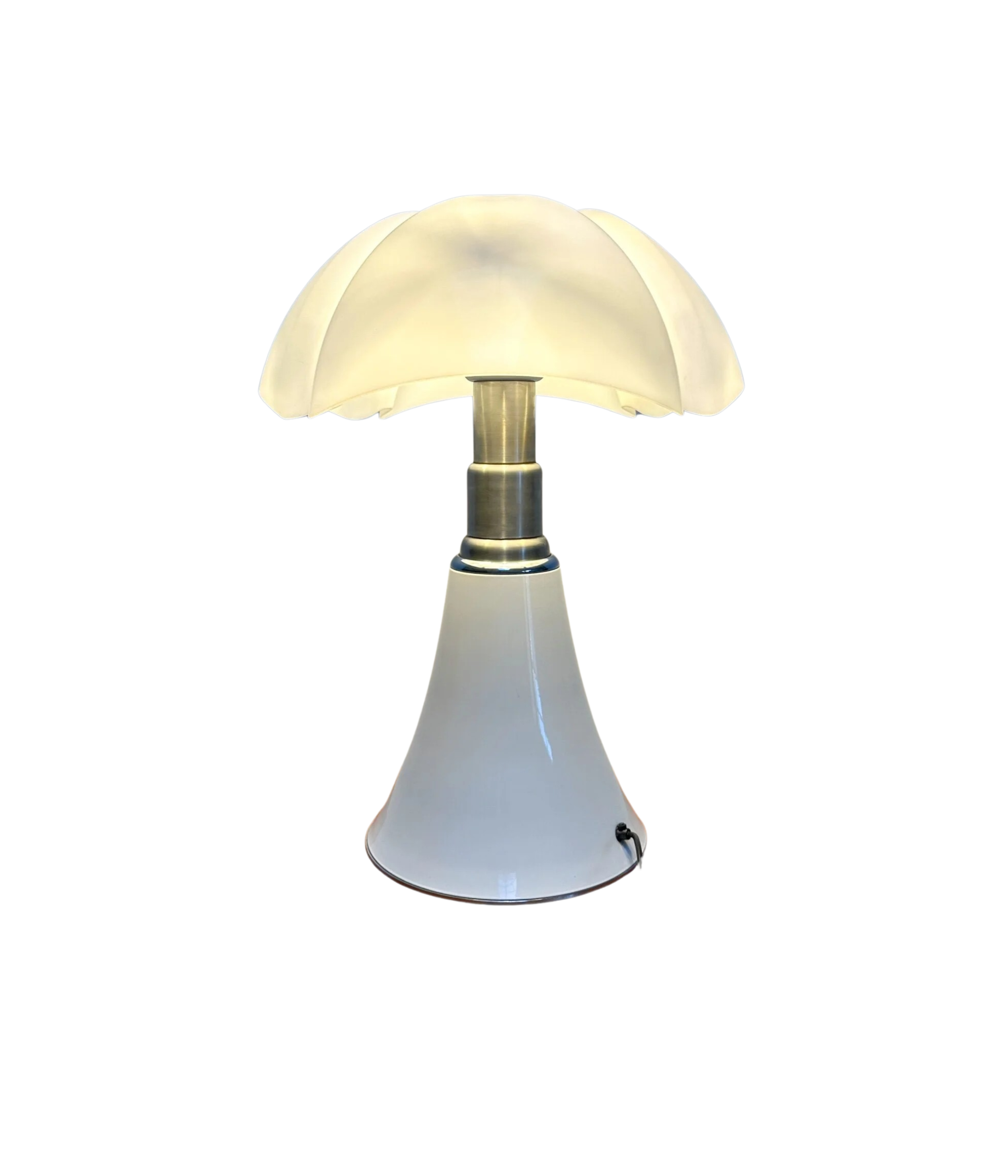 Early_Pipistrello_Large_Adjustable_Table_Lamp_by_Gae_Aulenti_for_Martinelli_Luce,_Italy,_1970s