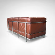 Early_LC2_Three_Seater_Sofa_by_Le_Corbusier_for_Cassina,_1970s,_Italy