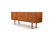 Early_RY25_Sideboard_by_Hans_J._Wegner_for_Ry_Møbler