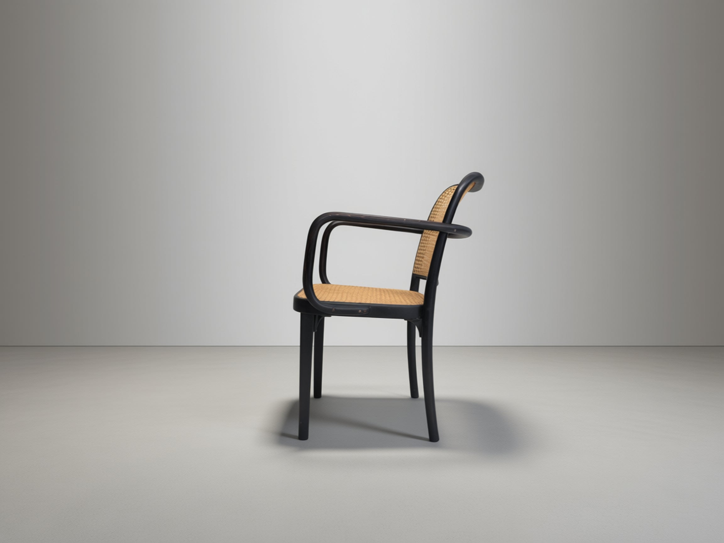 F_armchair_by_Josef_Hoffmann,_1930s