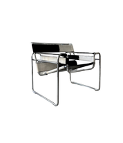 Early_Wassily_Chair_by_Marcel_Breuer_for_Gavina,_Pony_Leather,_Italy,_1960s