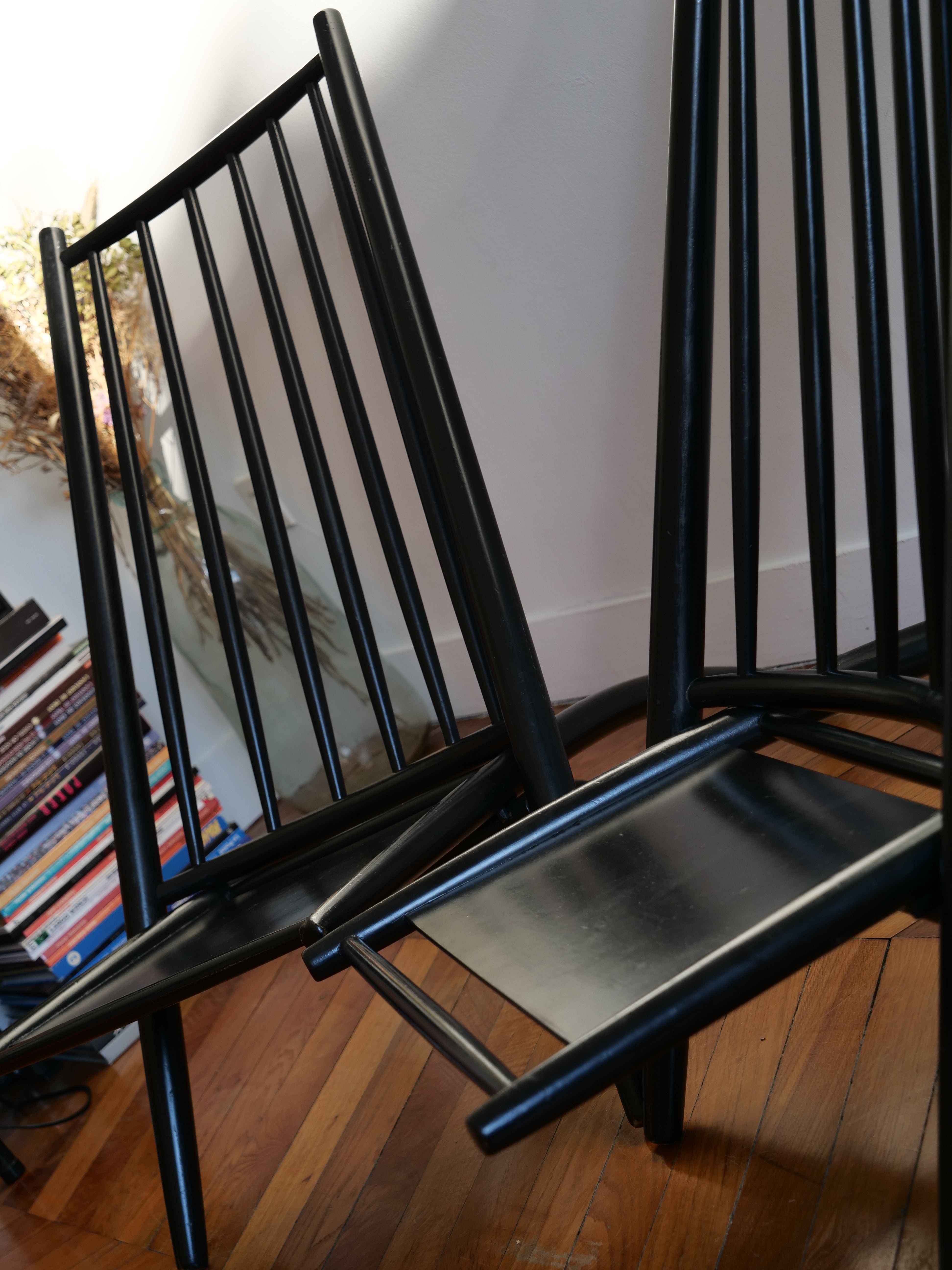 Set_of_2_Easy_Armchairs