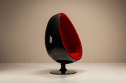 Eero_Aarnio_Egg_Pod_Chair_in_Black_and_Red,_1960s