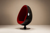Eero_Aarnio_Egg_Pod_Chair_in_Black_and_Red,_1960s