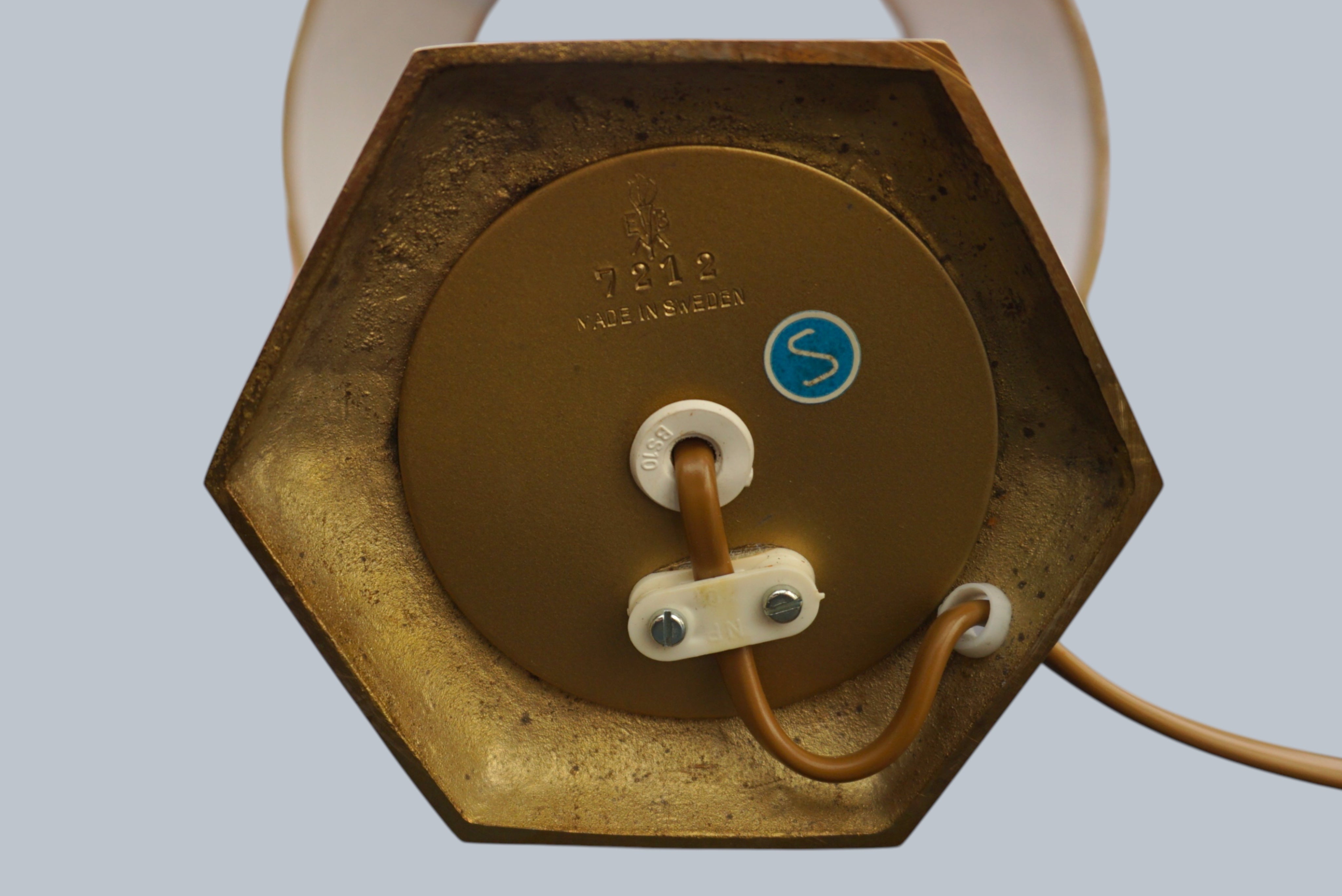 Model_7212_Brass_Table_Lamp_by_Einar_Bäckströms_Metallvarufabrik,_Swedish_Modern_Lighting,_1950s