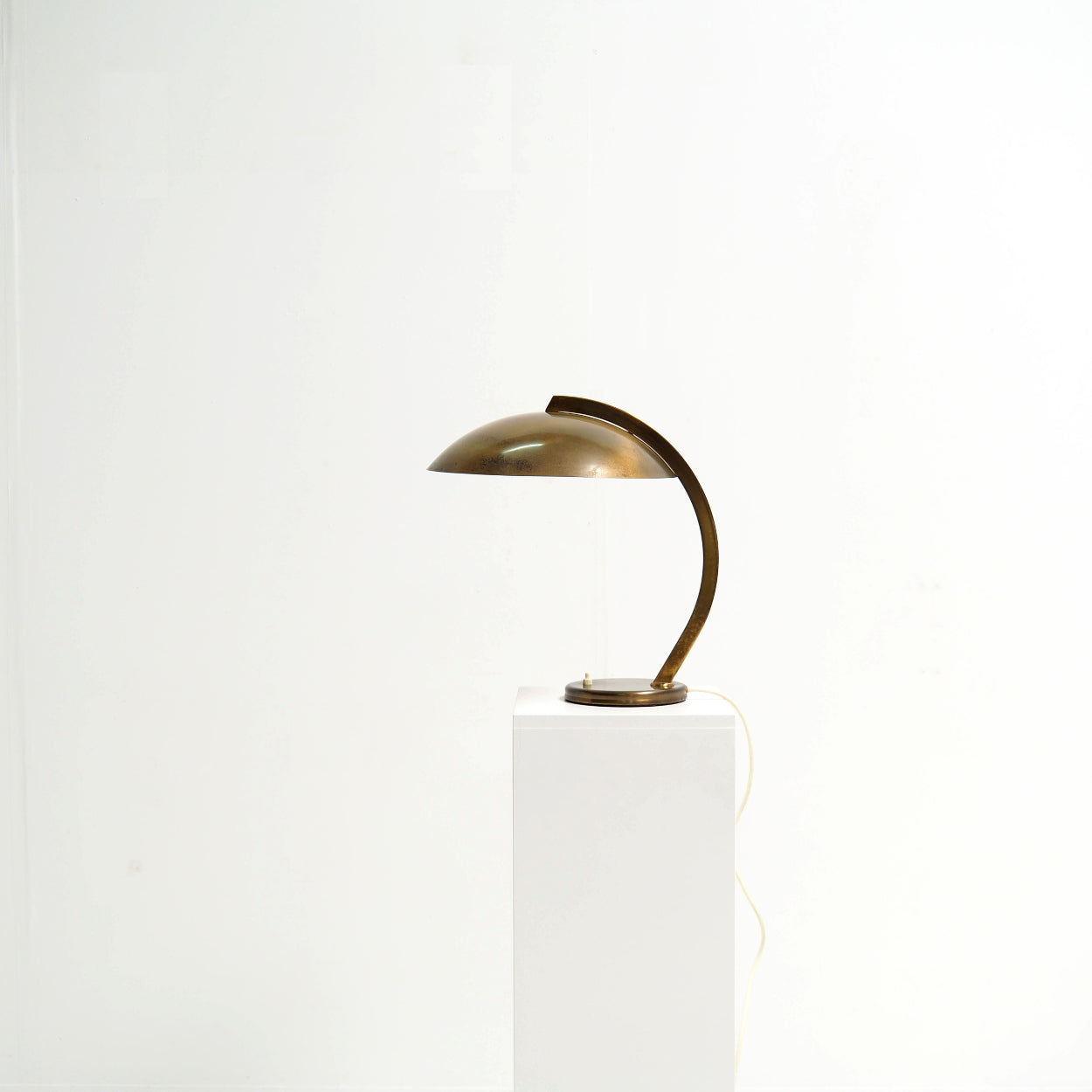 Elegant_Desk/Table_Lamp_by_Josef_Brumberg