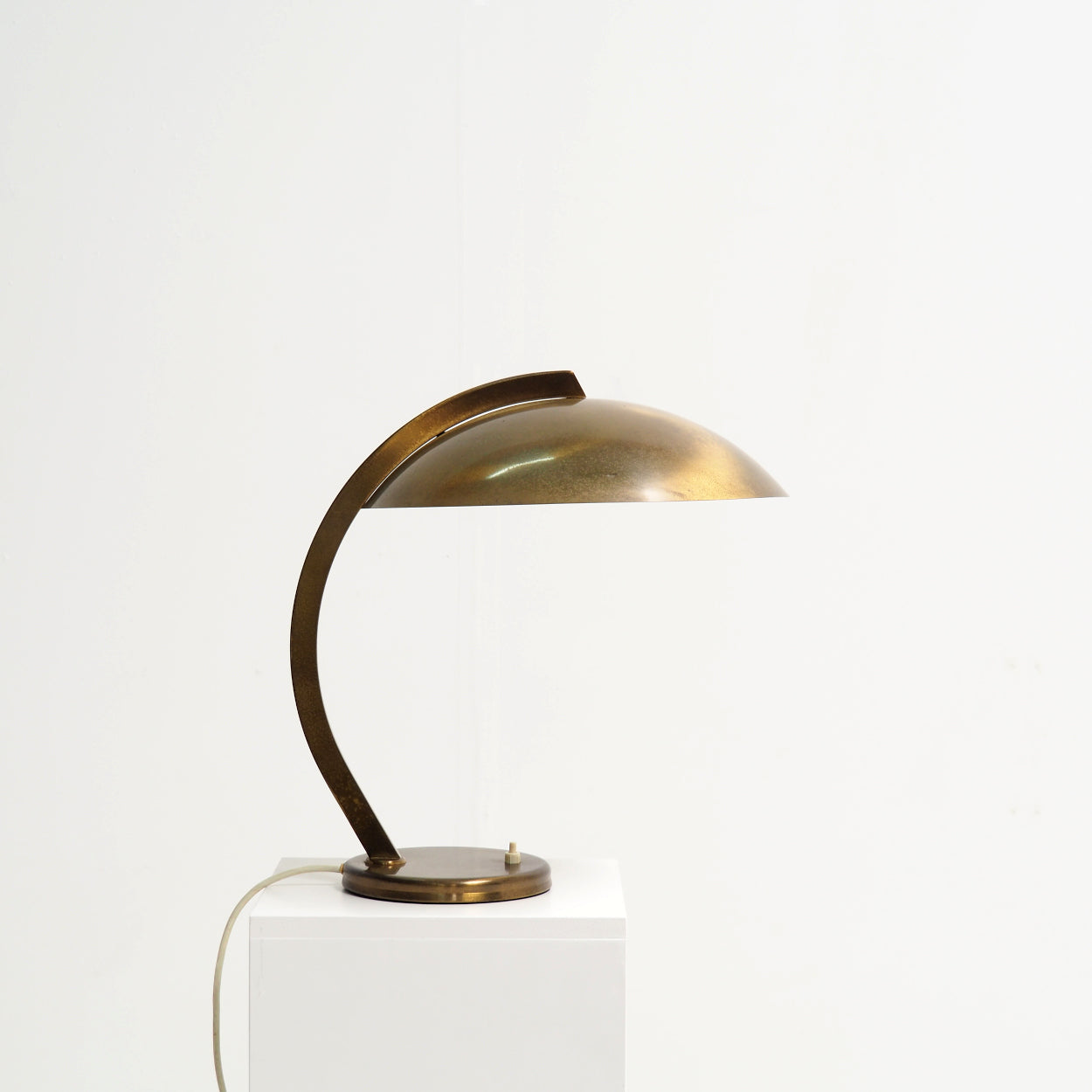 Elegant_Desk/Table_Lamp_by_Josef_Brumberg