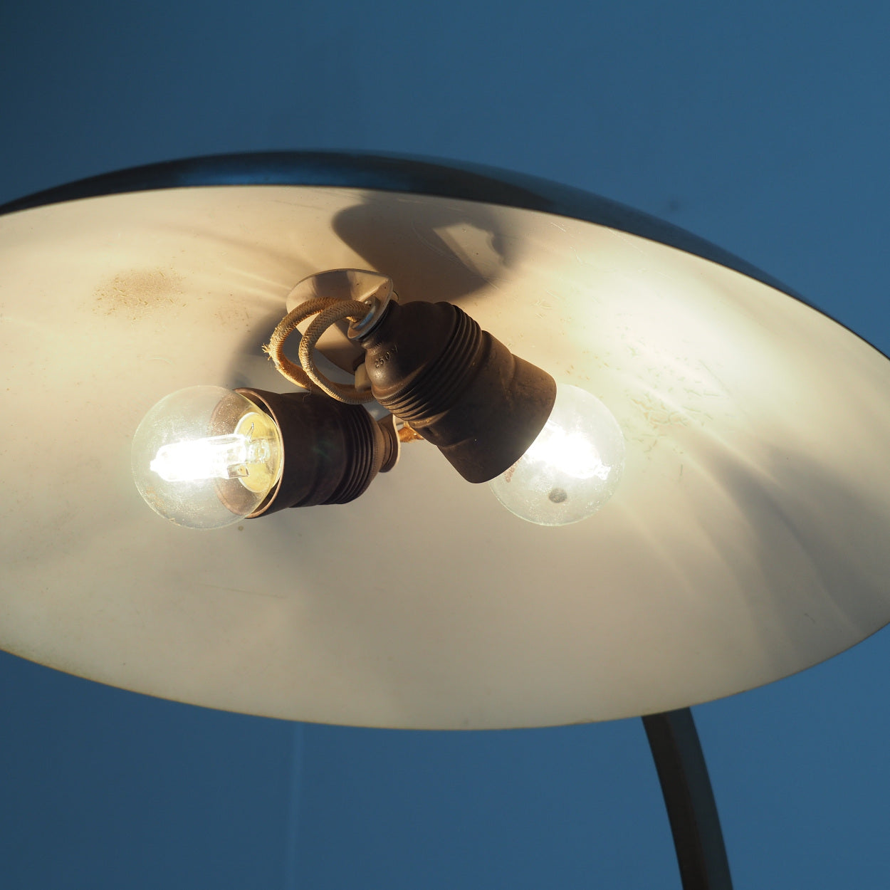 Elegant_Desk/Table_Lamp_by_Josef_Brumberg