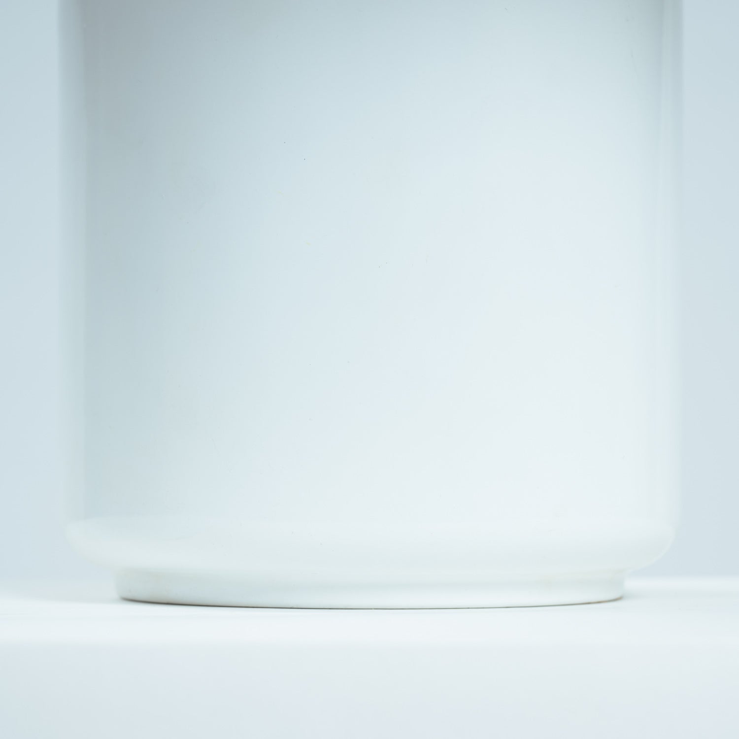 Elio_Martinelli_625_mushroom_table_lamp_by_Martinelli_Luce,_Italy,_1960s