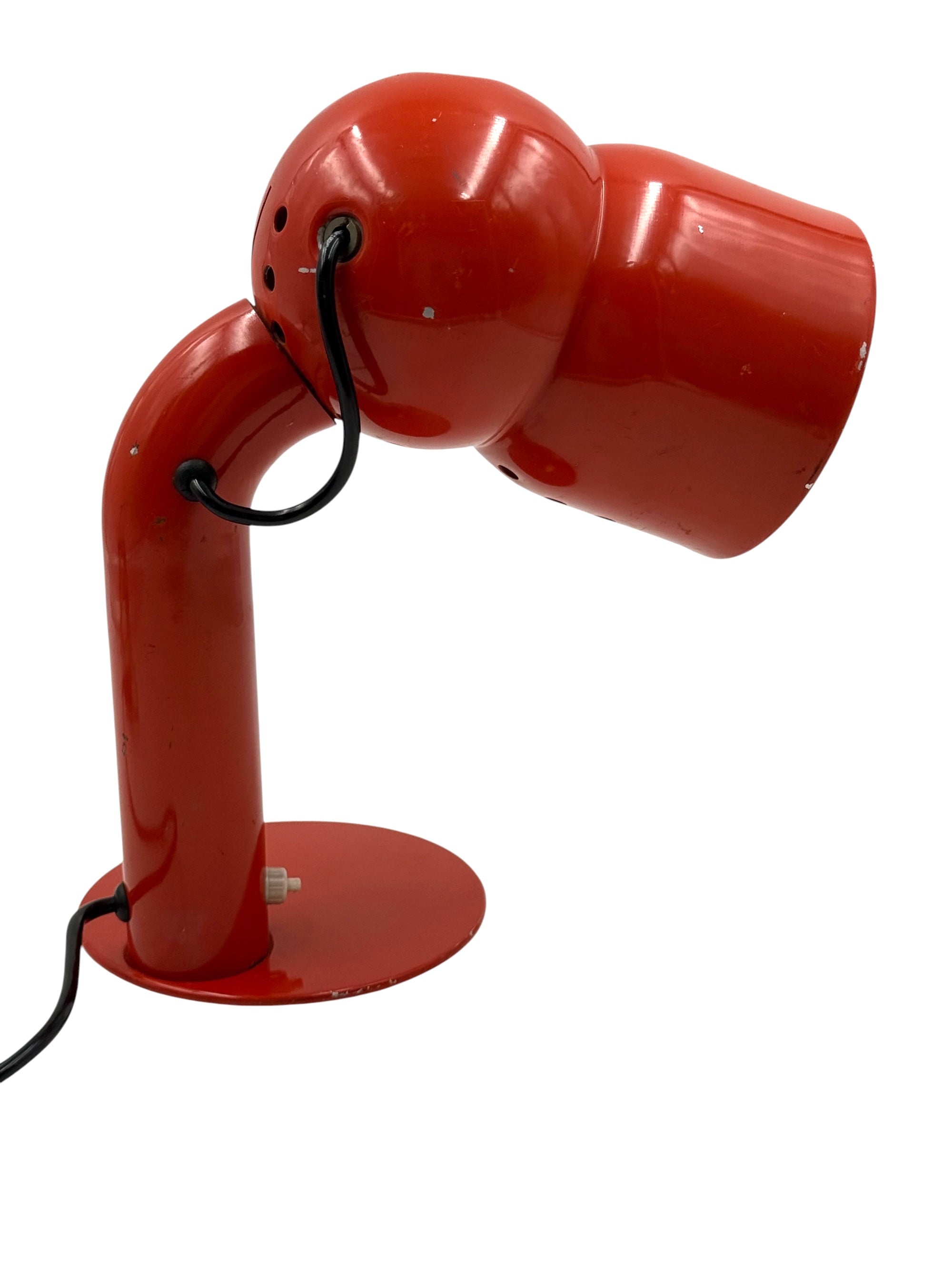Elio_Martinelli_Model_2135_“Robot”_Table_Lamp_for_Martinelli_Luce,_Italy_1966