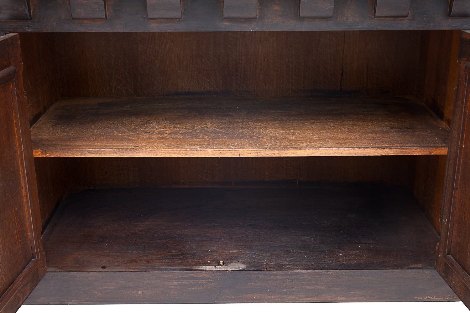 Old_sideboard_from_Late_19th_Century