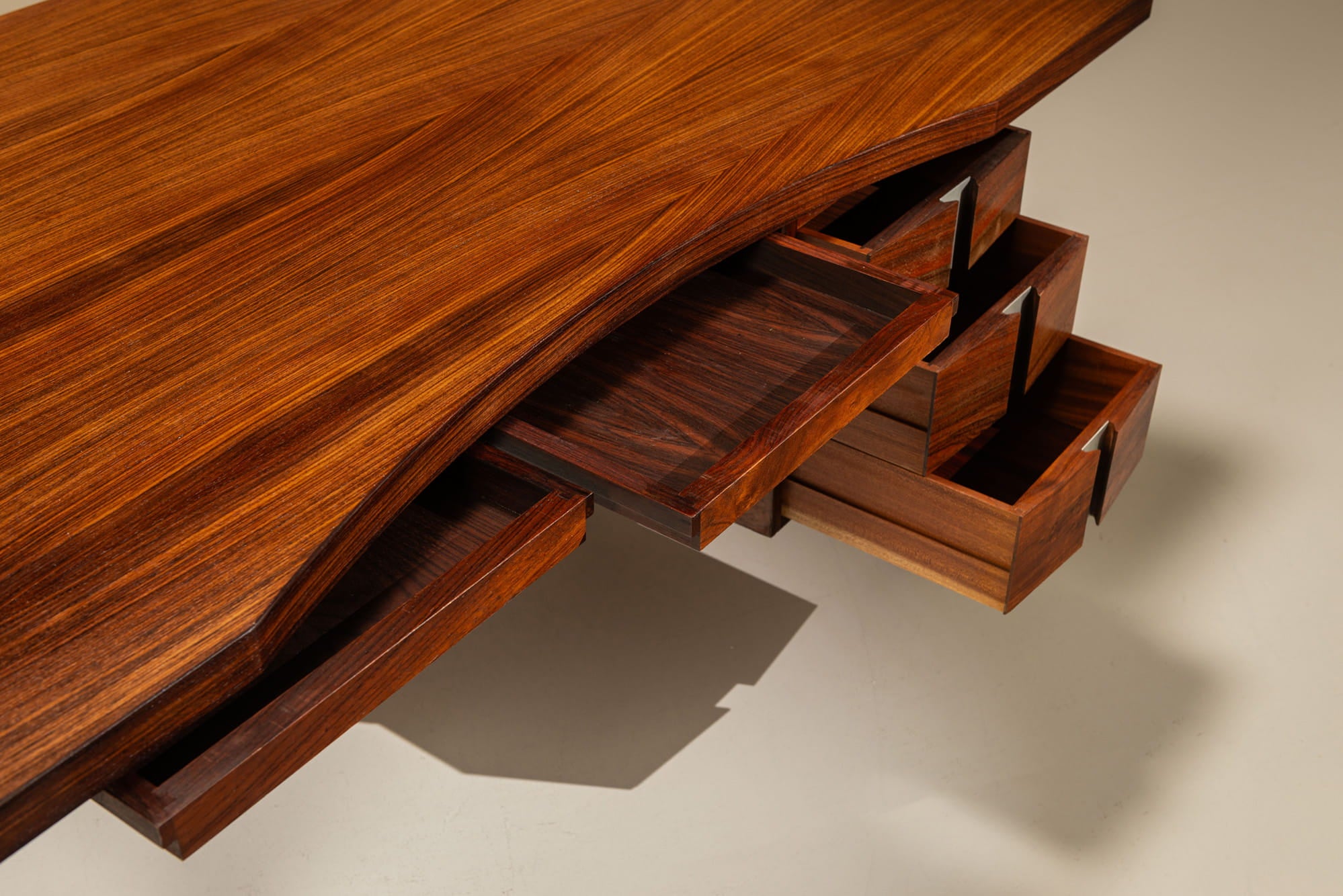 MIM_Roma_Rosewood_Writing_Desk,_Italy_1950s