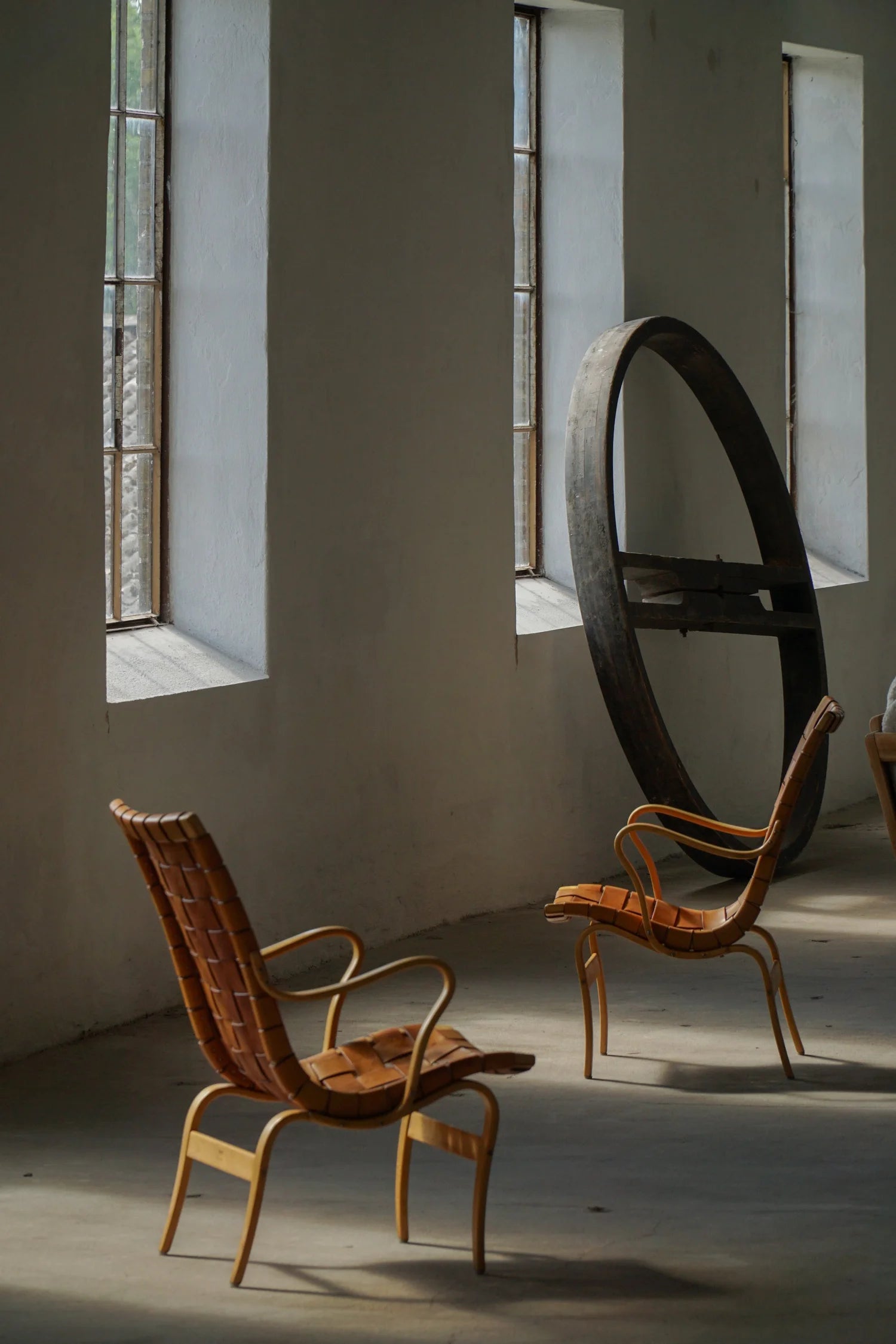Eva_Armchairs_by_Bruno_Mathsson,_Swedish_Modern_in_Birch_and_Leather