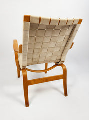 Eva_Chair_by_Bruno_Mathsson,_Sweden_–_2004