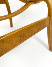 Eva_Chair_by_Bruno_Mathsson,_Sweden_–_2004