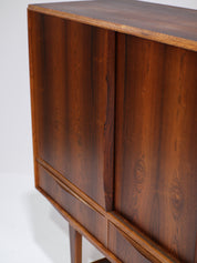 E.W._Bach_highboard_with_bar_in_rosewood,_Denmark_1960s