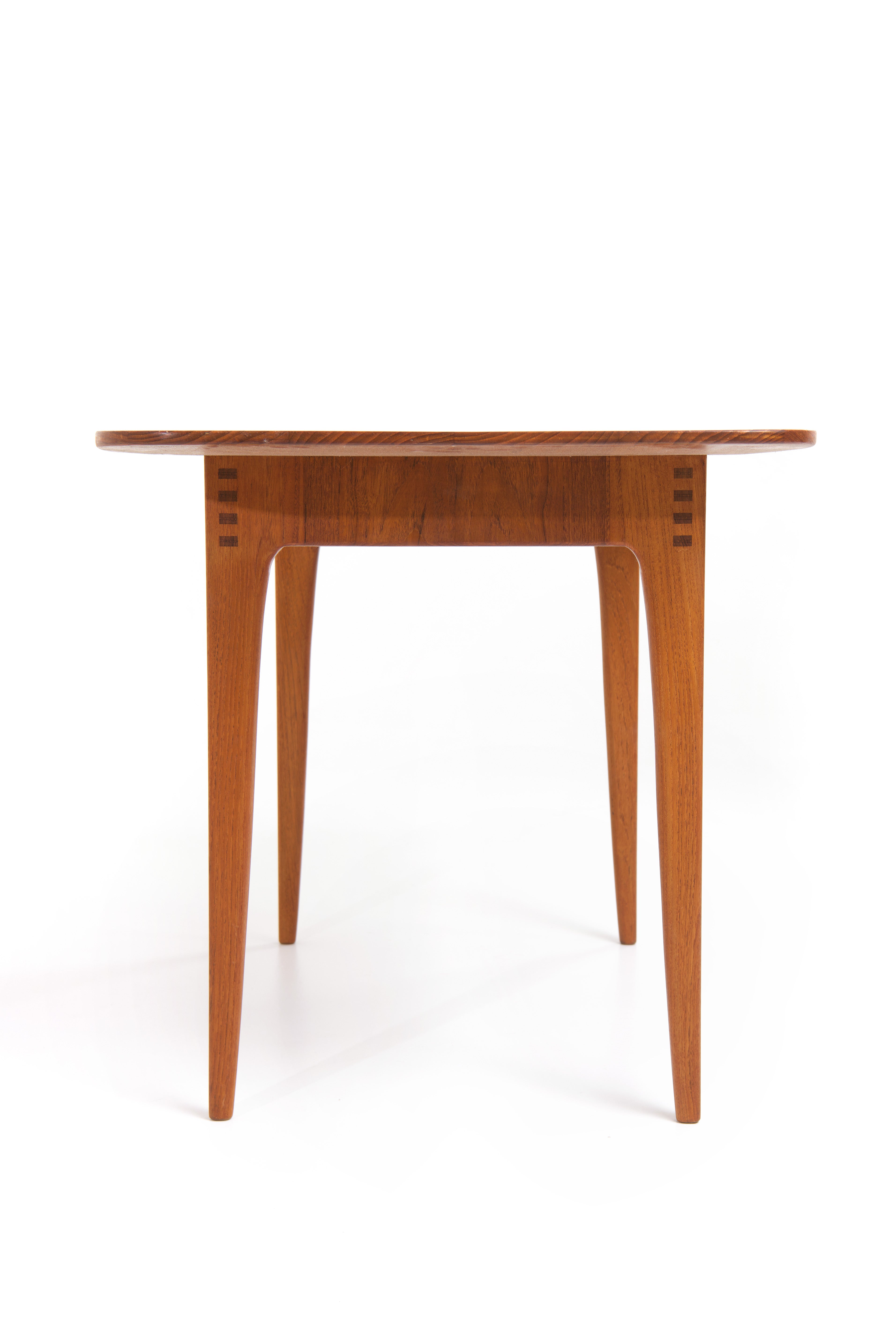 Exceptional_Mid-Century_Dinning_Table