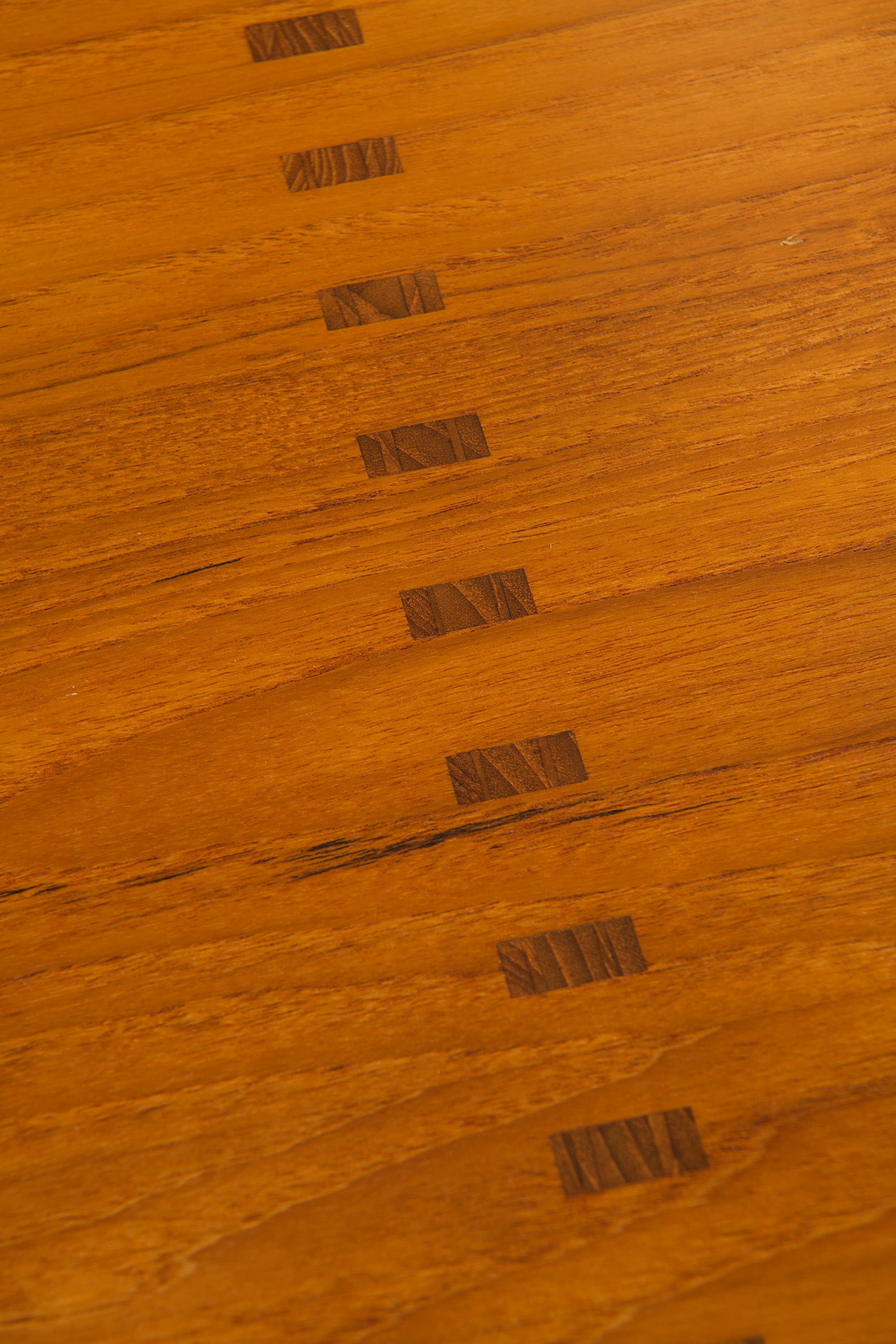 Exceptional_Mid-Century_Dinning_Table