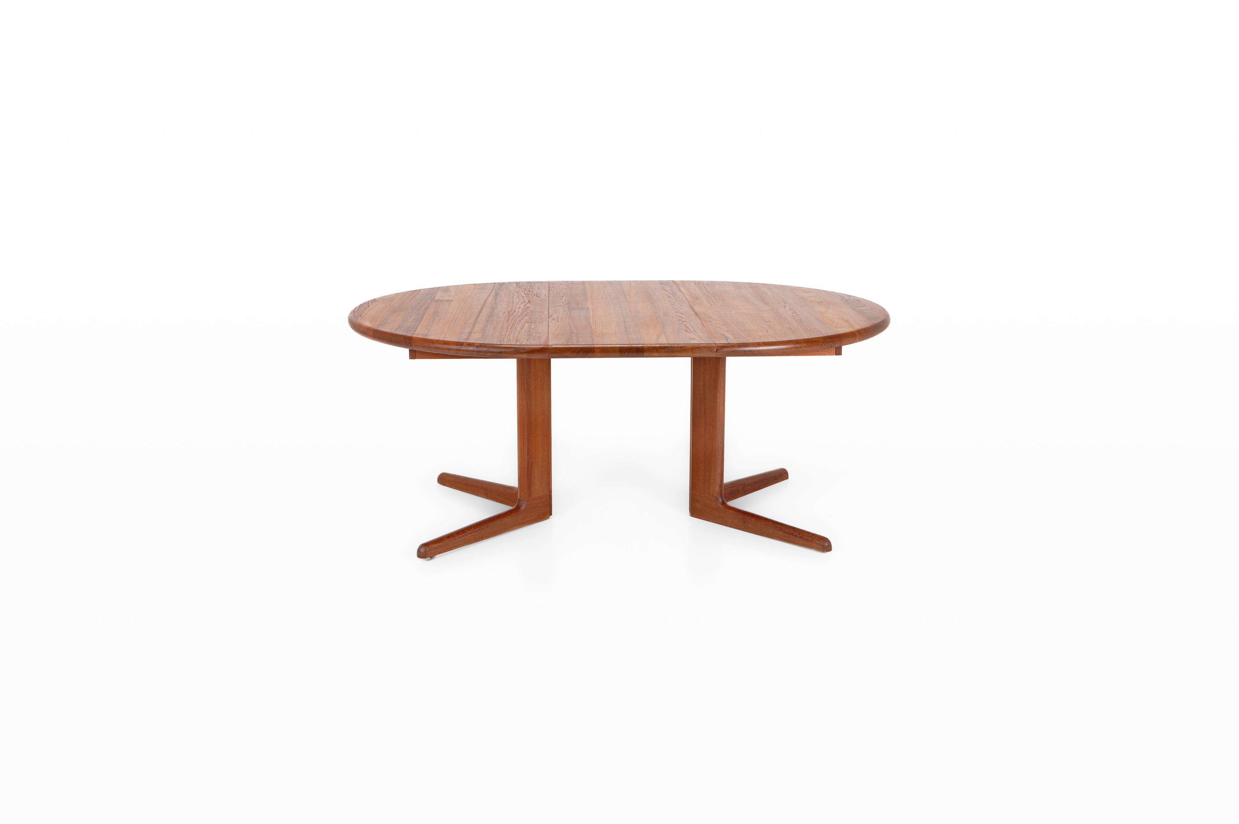 Extendable_Dining_Table_from_Korup_Mobler,_Denmark,_1960s