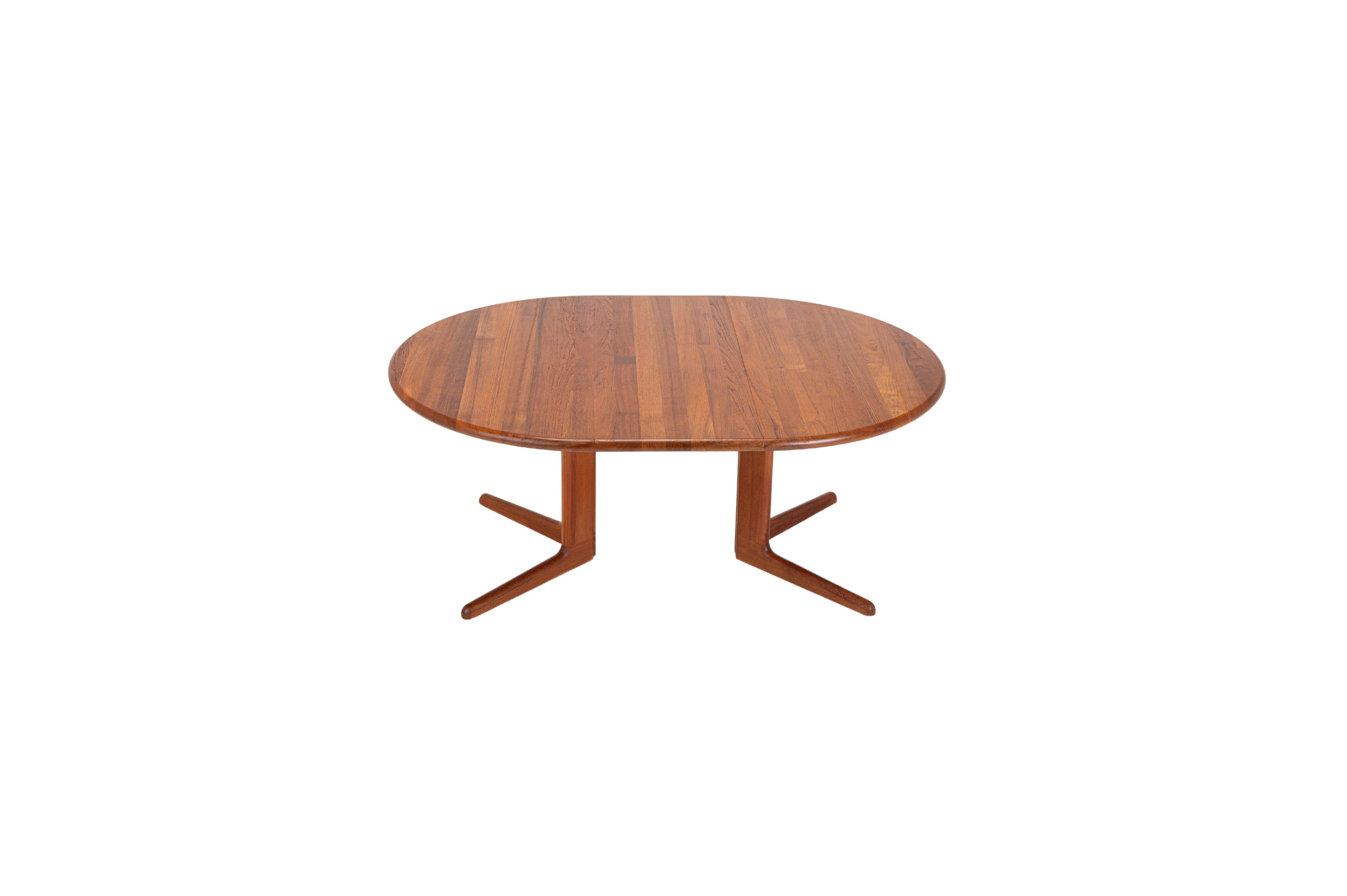 Extendable_Dining_Table_from_Korup_Mobler,_Denmark,_1960s