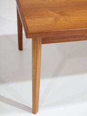 Extendable_Teak_Dining_Table,_Attributed_to_Glostrup_Møbelfabrik,_1960s,_Denmark