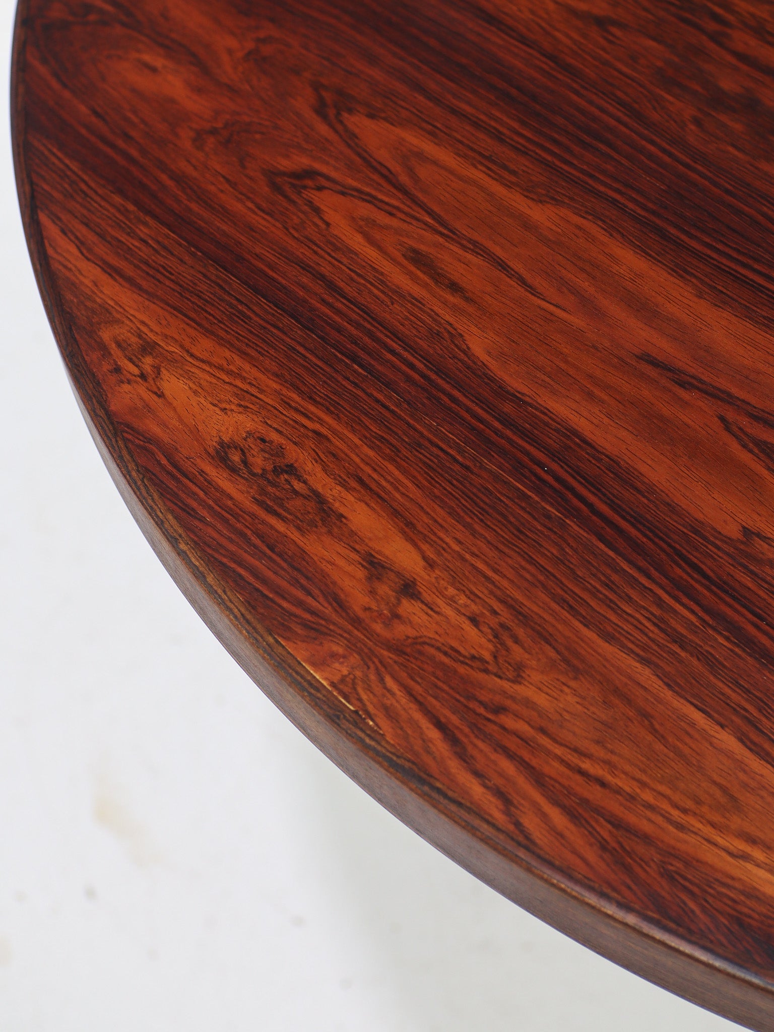 Danish_Rosewood_Extendable_Dining_Table_with_X_Legs,_1960s
