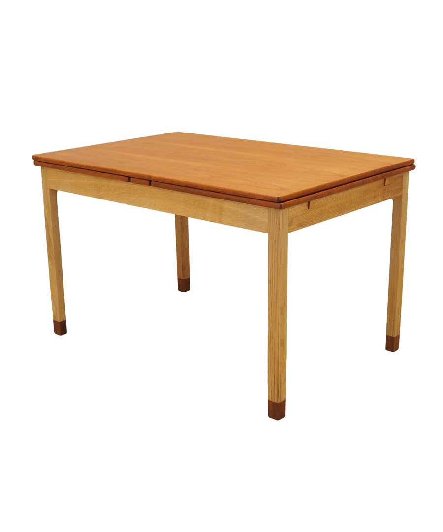 Extendable_Dining_Table,_SKM,_1970s,_Denmark