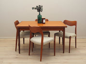 Extendable_Dining_Table,_Teak_Veneer,_Solid_Wood_Legs,_1970s,_Denmark