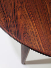 Extendable_round_dining_table_by_Omann_Jun_model_55_rosewood,_Denmark_1960s