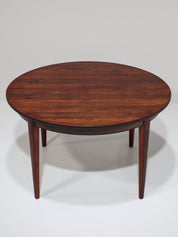 Extendable_round_dining_table_by_Omann_Jun_model_55_rosewood,_Denmark_1960s