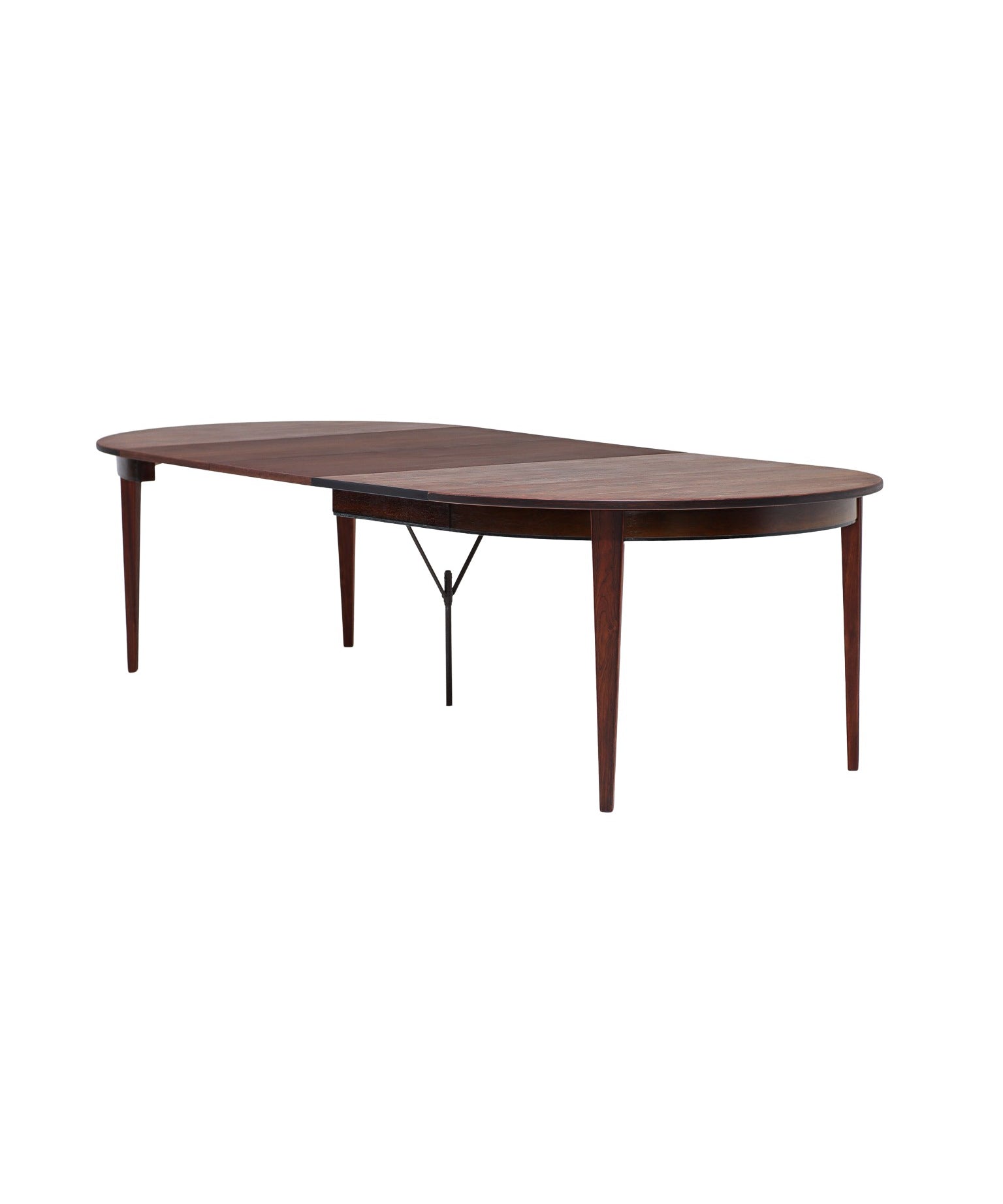Extendable_round_dining_table_by_Omann_Jun_model_55_rosewood,_Denmark_1960s