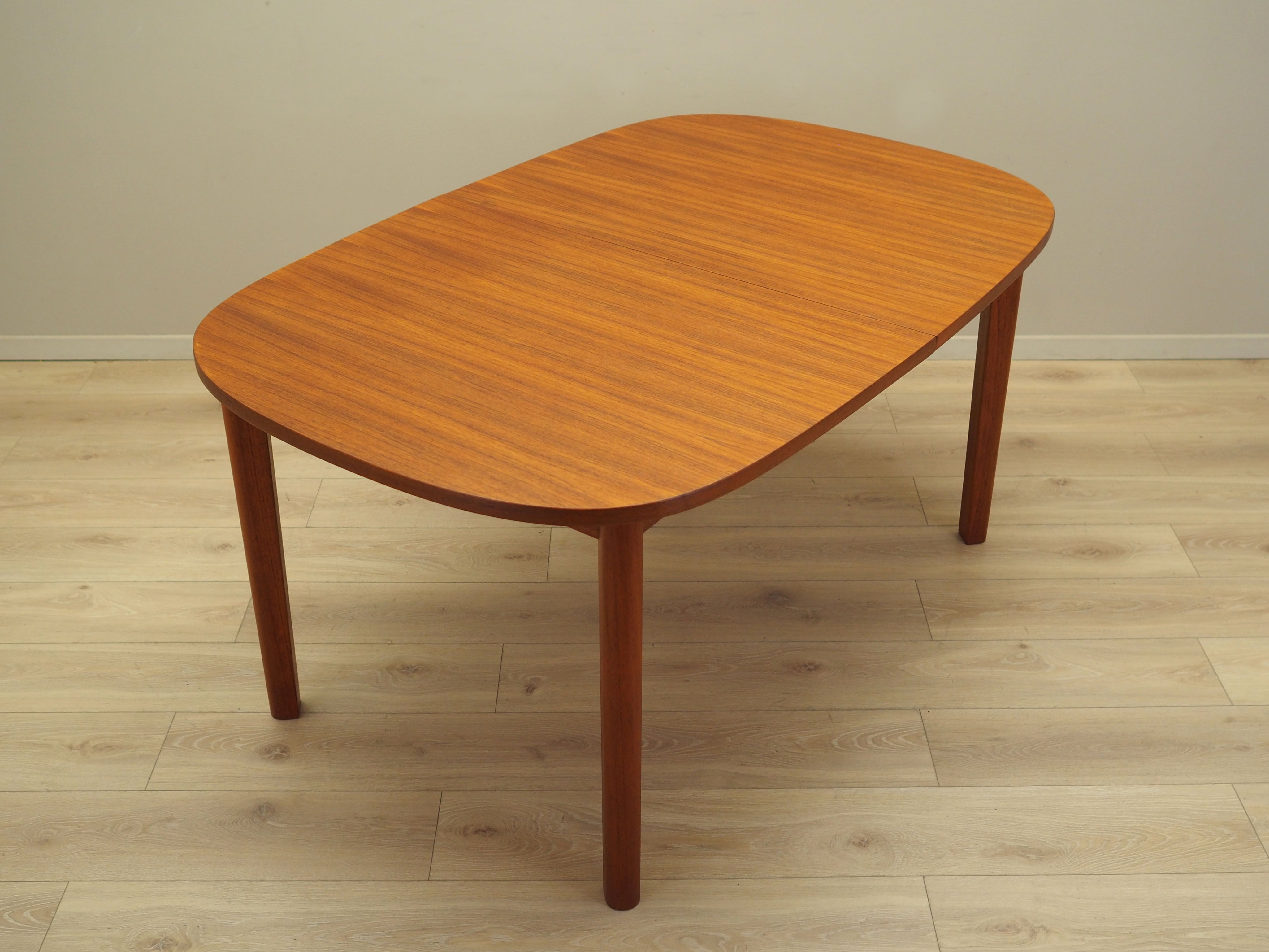 Extendable_Table,_Farstrup_Møbler,_Teak_Wood,_1970s,_Denmark