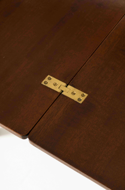 Extendable_Vintage_Dining_Table,_1960s