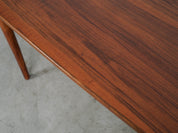 Extendable_Walnut_Table,_Danish_Design,_Veneer,_1970s,_Denmark