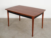 Extendable_Walnut_Table,_Danish_Design,_Veneer,_1970s,_Denmark