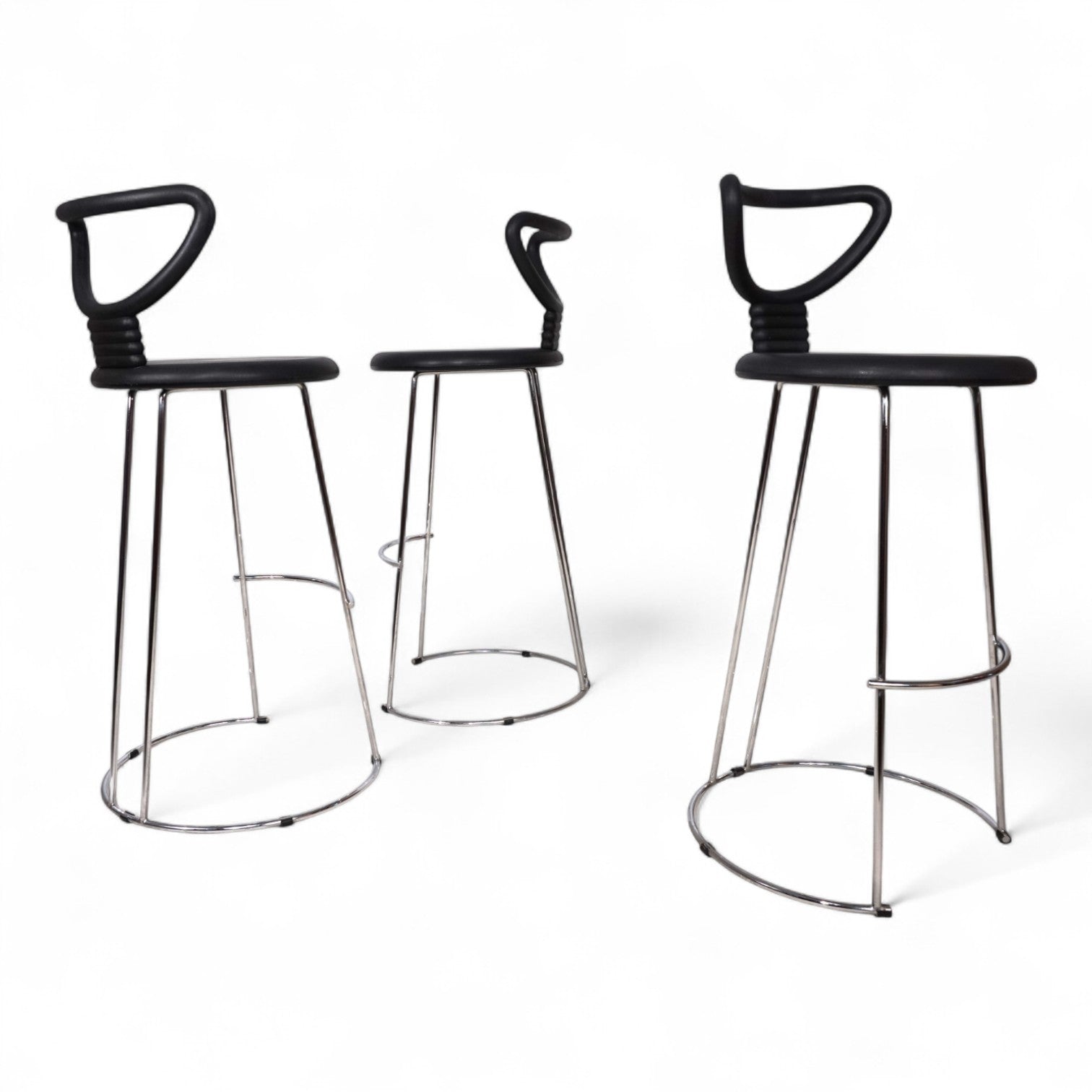 Set_of_3_postmodern_bar_stools_by_Nobu_Tanigawa,_1990
