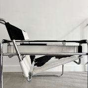 Early_Wassily_Chair_by_Marcel_Breuer_for_Gavina,_Pony_Leather,_Italy,_1960s