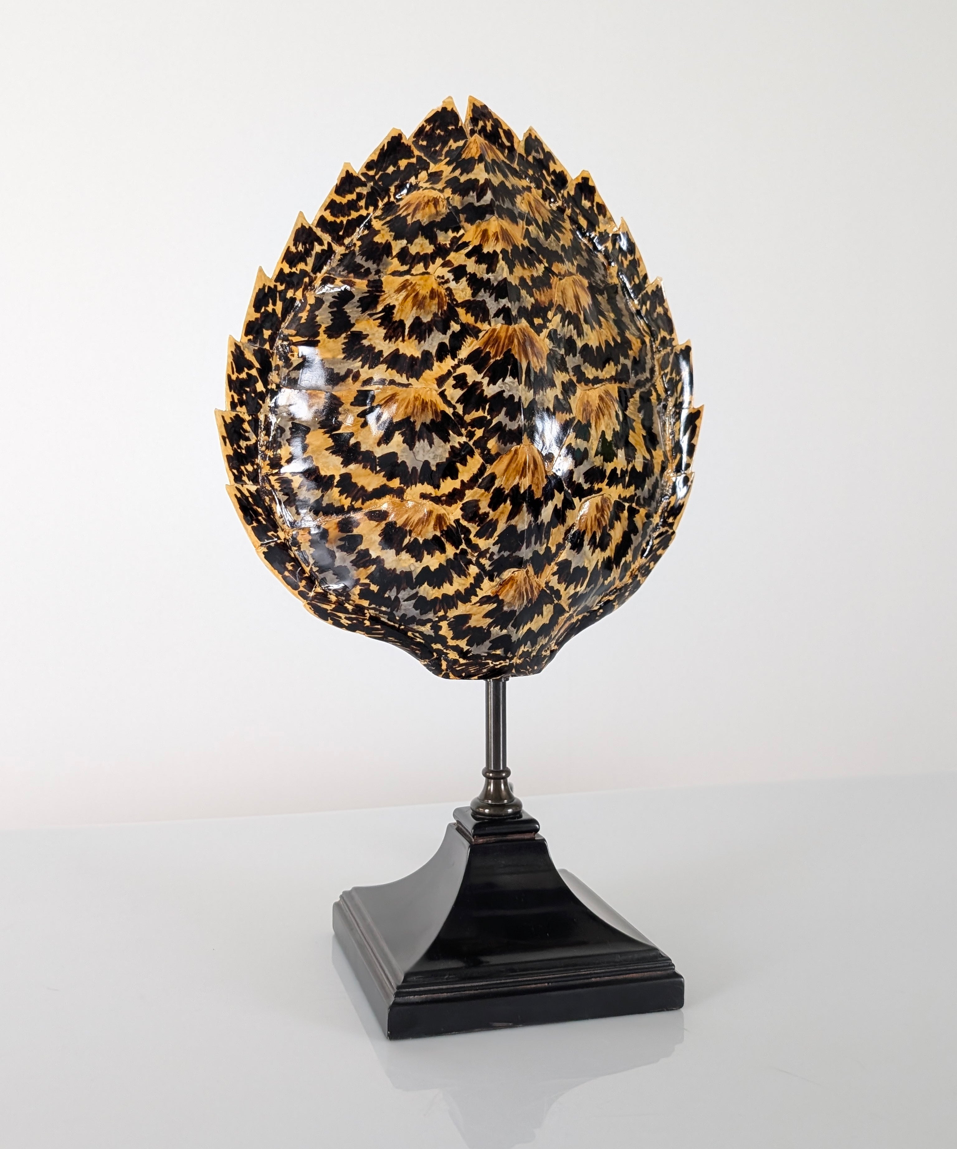 French_Tortoiseshell-Effect_Resin_Table_Lamp_in_the_Style_of_Maison_Jansen,_1970s