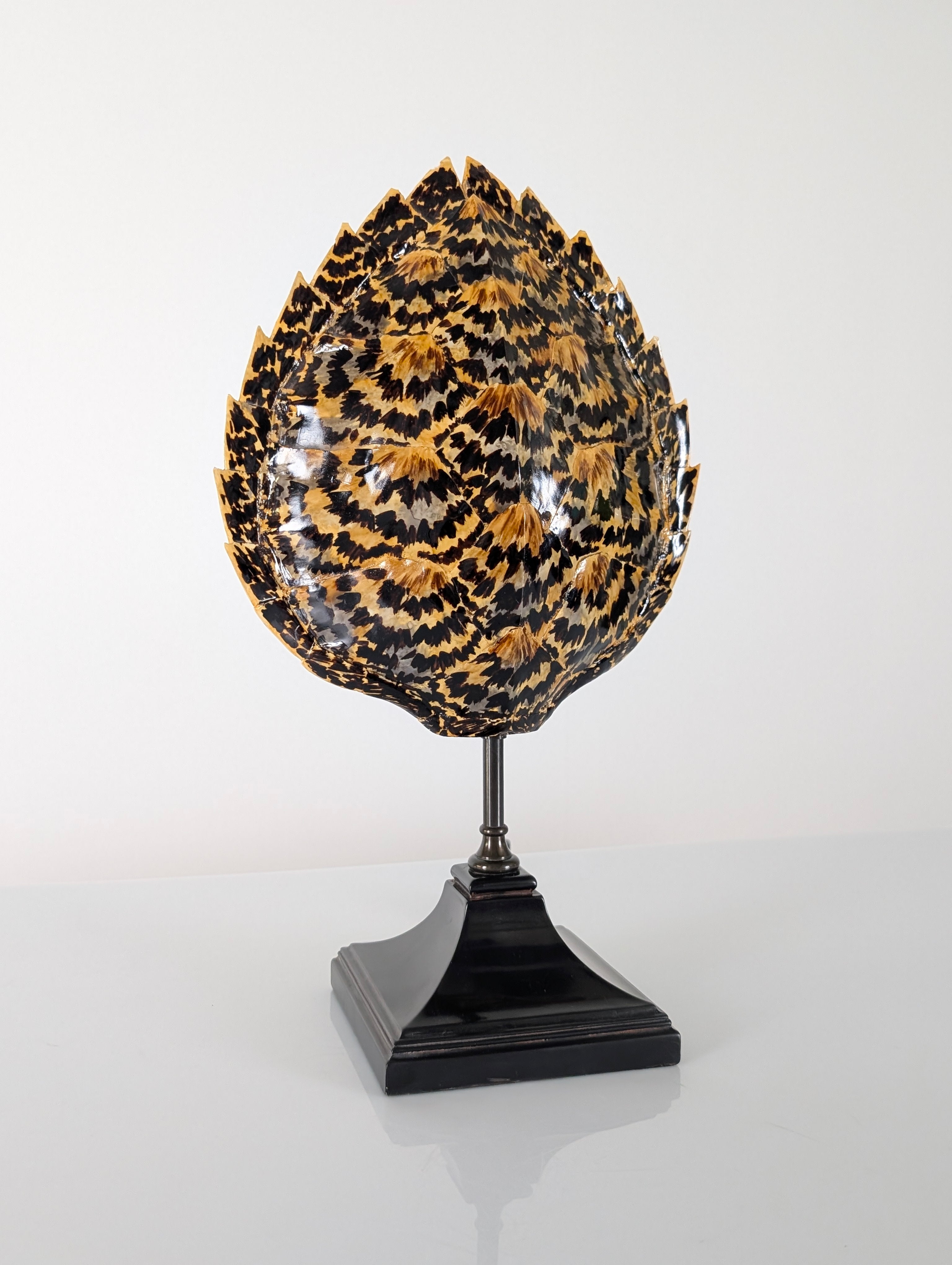 French_Tortoiseshell-Effect_Resin_Table_Lamp_in_the_Style_of_Maison_Jansen,_1970s