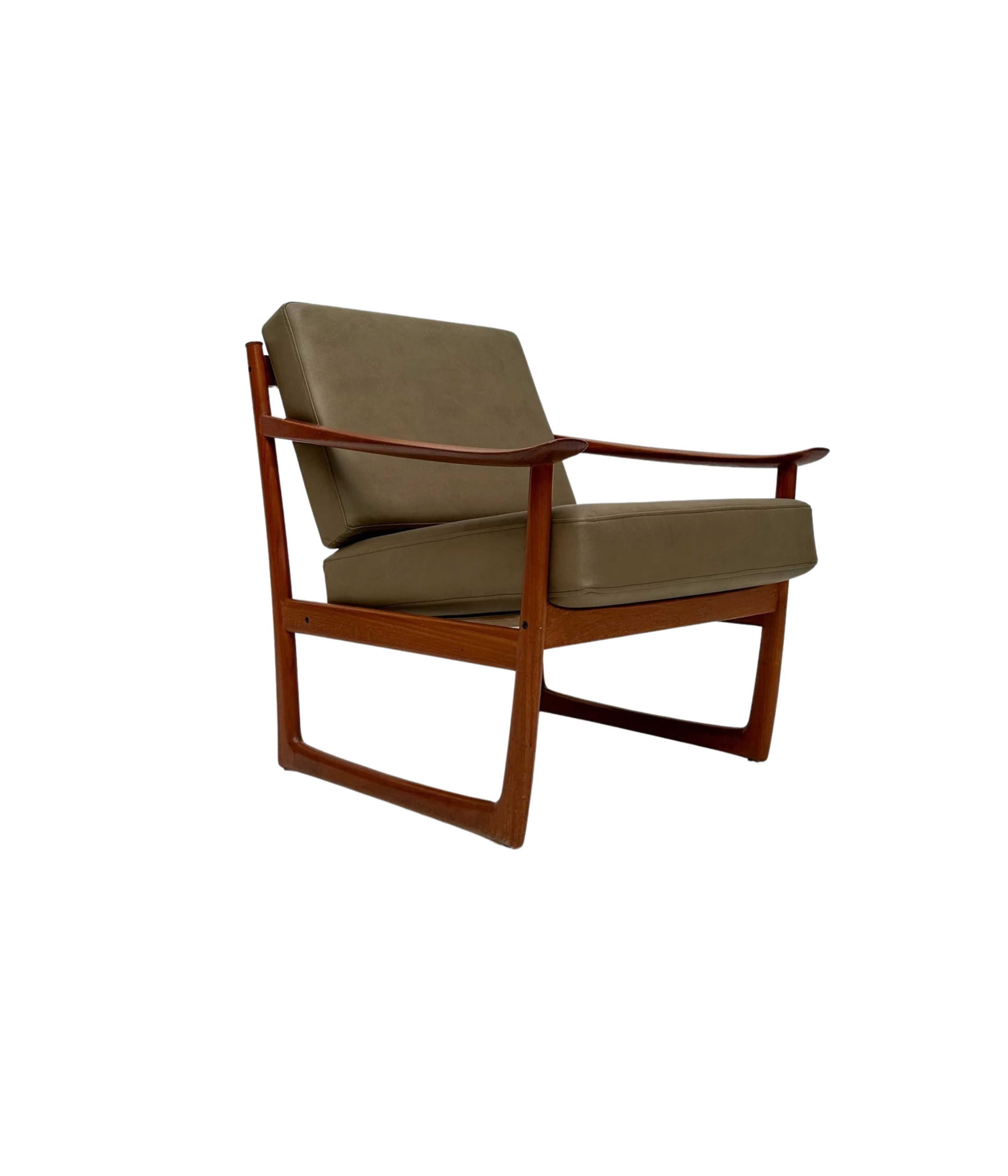 FD_130_Teak_Armchair_by_Peter_Hvidt_&_Orla_Mølgaard-Nielsen_for_France_&_Daverkosen,_Denmark,_1960s