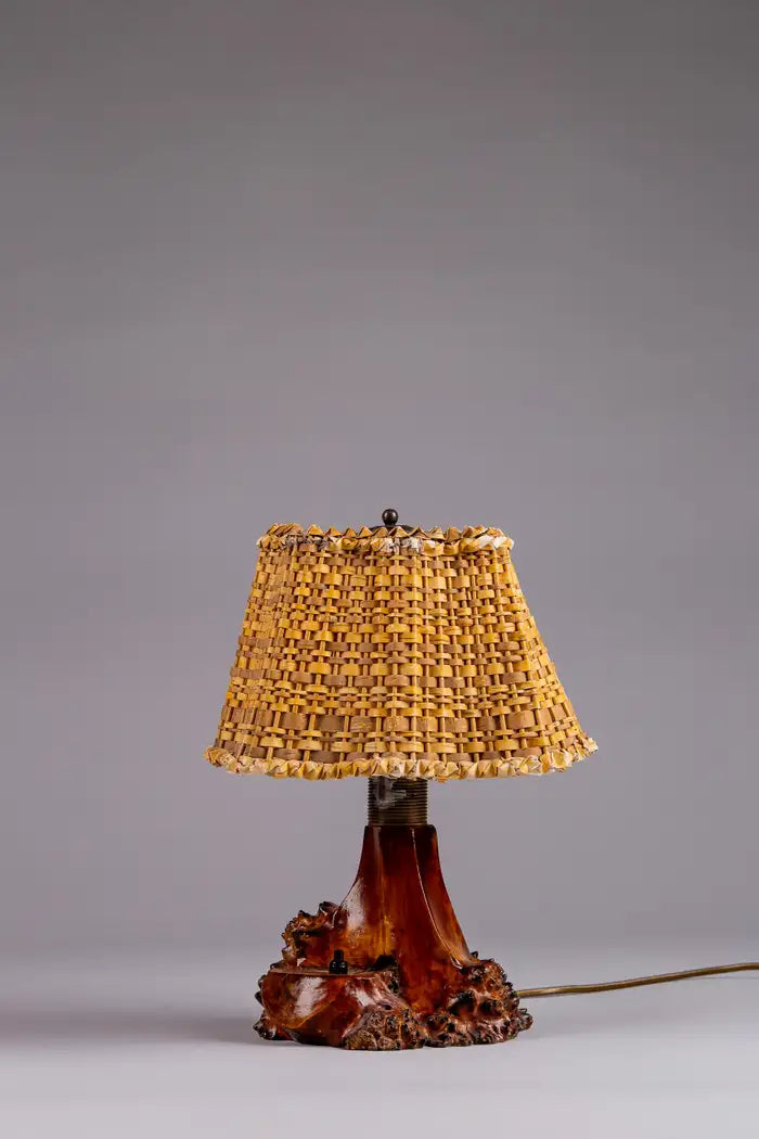 Finnish_Folk_Art_Table_Lamp_in_Curly_Birch_with_Birch_Bark_Shade,_1940s