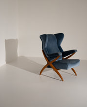 Fiorenza_Lounge_Chair_by_Franco_Albini,_Italian_Mid_Century_Modern_Design_Icon,_1952