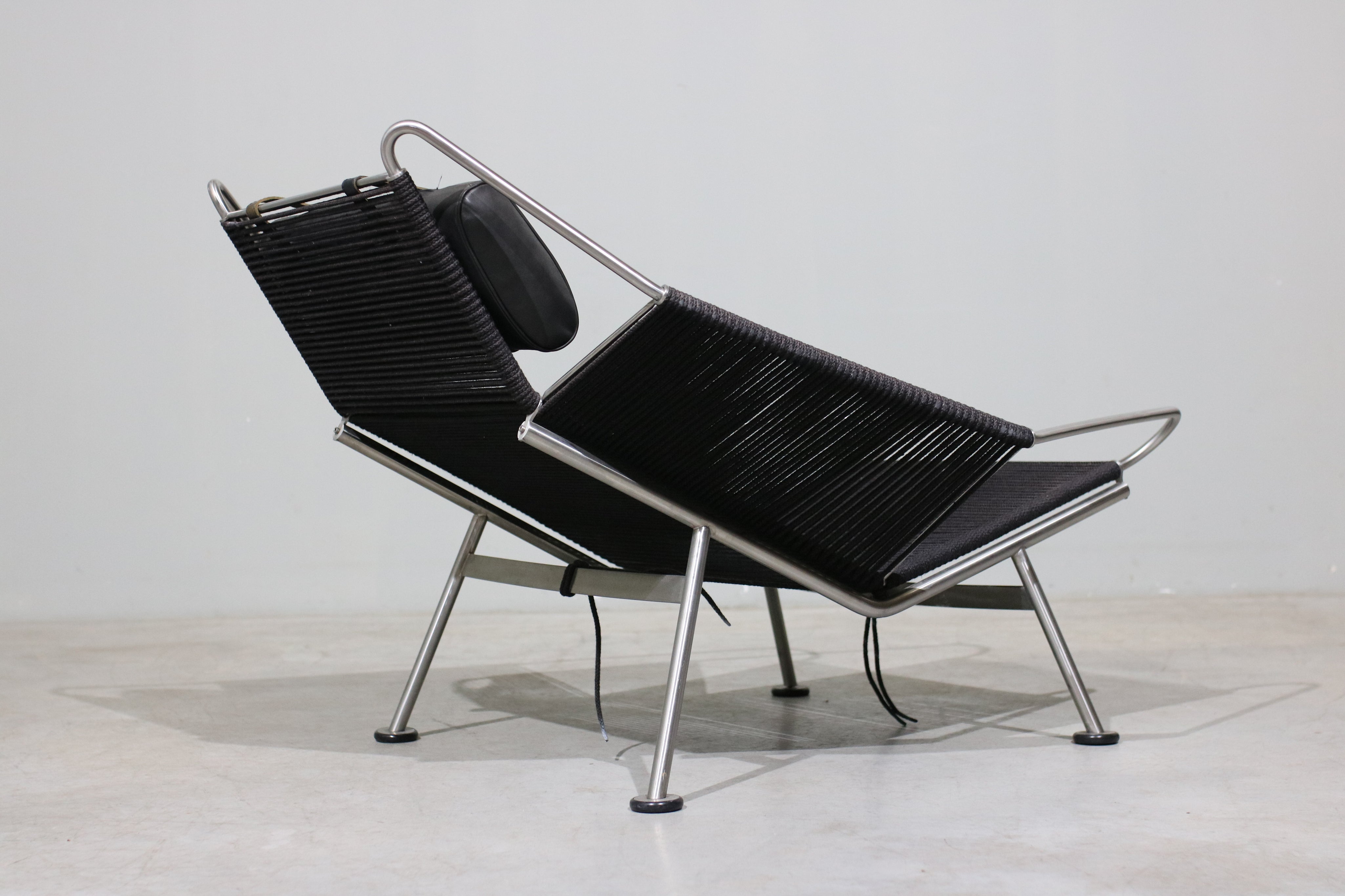 Flag_Halyard_Chair_by_Hans_J._Wegner_for_PP_Møbler,_1950,_Denmark