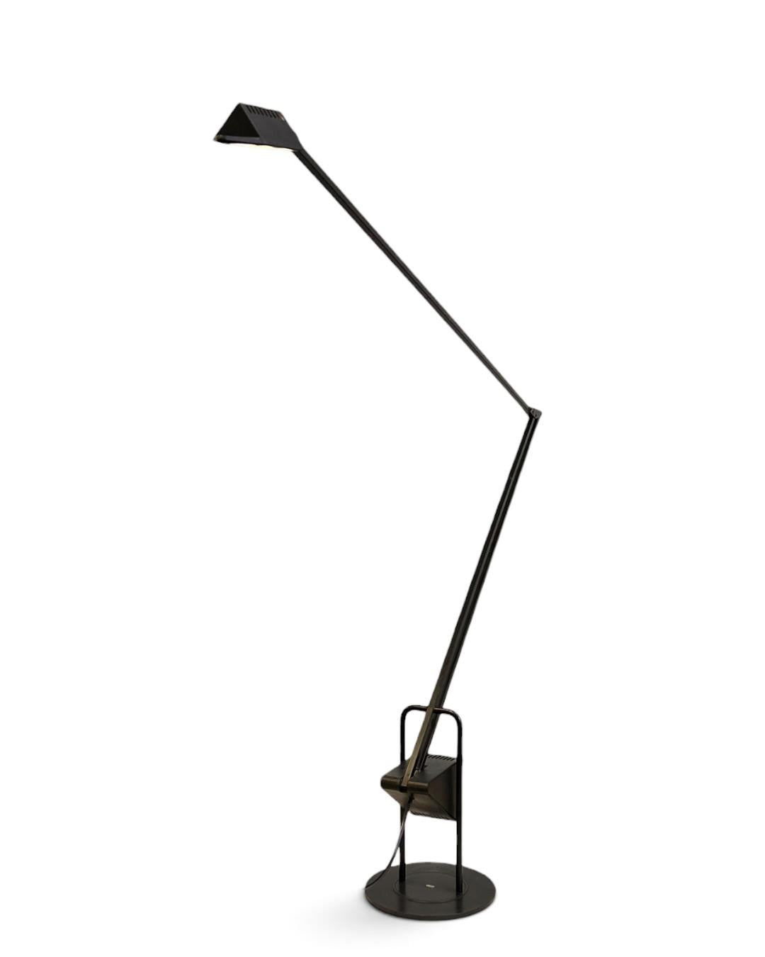 Flamingo_Floor_Lamp_by_Fridolin_Naef_for_Luxo,_Norway,_1980s